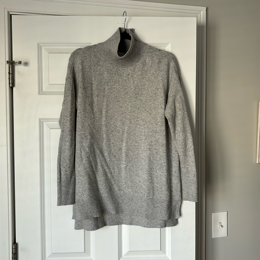 Loft grey turtleneck